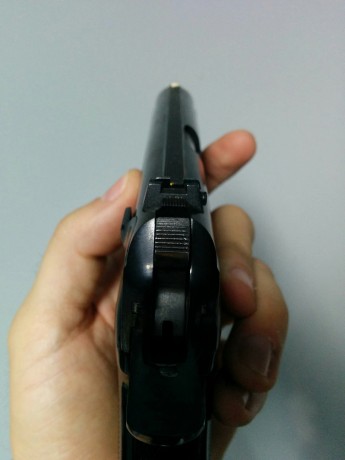 Vendo Pistola Astra modelo Constable con 2 cargadores del calibre 9 corto. El arma está impecable. Para 02