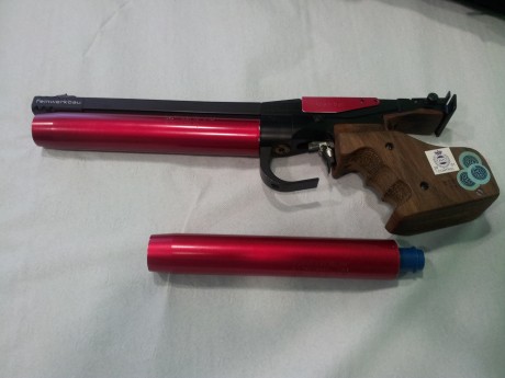 SE VENDE PISTOLA NEUMATICA FEINWERKBAU  MOD. P34  (AIRE). 650 EUROS.
CON DOS BOTELLAS Y MALETA.
ATIENDO 01