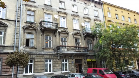 Hola, buenas a todos, os cuento, resulta que me voy un año a vivir a Cracovia , según tengo entendido 40