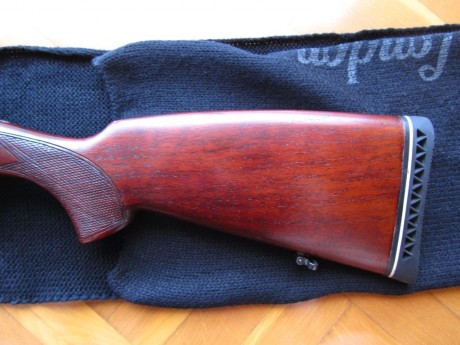 Hola! Buenas tardes!

Por falta de uso pongo a la venta mi carabina del 22 BRNO CZ E2 del calibre 22 largo. 40