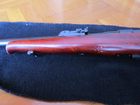 Hola! Buenas tardes!

Por falta de uso pongo a la venta mi carabina del 22 BRNO CZ E2 del calibre 22 largo. 61