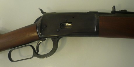 Vendo Rossi en 357 magnum.

Obviamente dispara también 38spl, aunque en la guía no lo refleja.

Lo compré 12