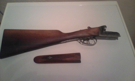 Hola,
Me he decidido en restaurar las maderas de una vieja paralela.
La he decapado  IMG_20150920_140659.jpg 72