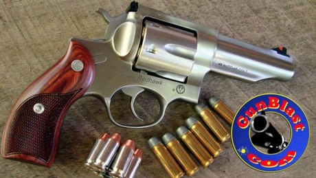 Hace tiempo que vengo dándole vueltas a la idea y al final me he decidido.

Como miembro de la NRA, recibo 130