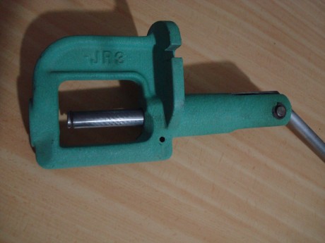  DSC06728.JPG  DSC06729.JPG  DSC06730.JPG 

Prensa RCBS JR3. Practicamente nueva, modelo muy robusto. 01