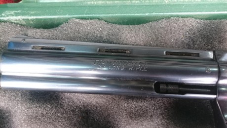 Un compañero vende un revolver Colt Diamondback, calibre 22, muy buen estado, prácticamente nuevo, 300 11