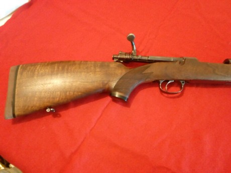 Vendo rifle de cerrojo cal. 9,3x62 Frankonia acción Brno. Nuevo. Terminación artesanal de armero. Gatillo 12