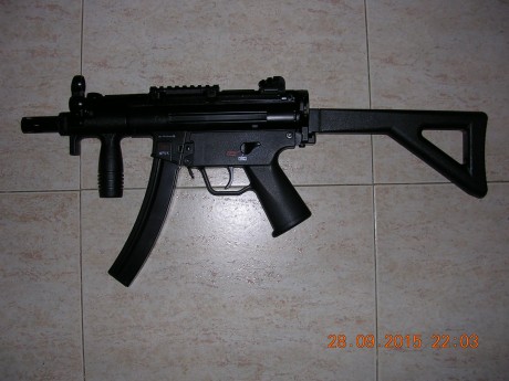 Mediante un cambio con un compañero de mi Club de Tiro y también forero de armas.es me hice con este juguete, 02