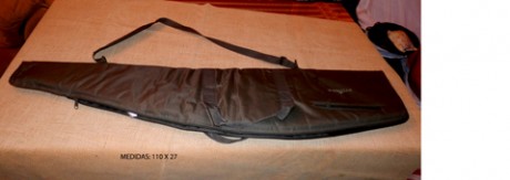 Hola, vendo 1 funda para rifle o carabina en buen estado se encuentran en la provincia de Málaga. precio: 01