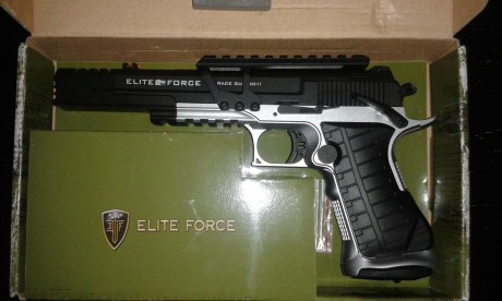 VENDO PISTOLA DE AIRSOFT  MARCA UMAREX, MODELO ELITE FORCE RACE GUN 2011. IDEAL PARA RECORRIDOS AIPSC. 01