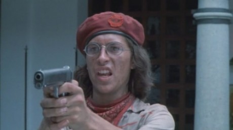 Compañeros,

En vista de las ganas de algunos (Elcafe, Wilcow, Vrakk, etc) por adivinar armas de películas 20