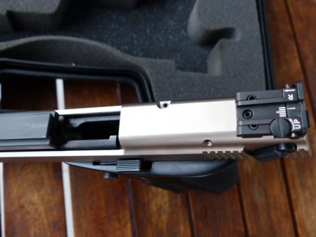 VENDO PISTOLA HAMMERLI X-ESSE LONG DE 5" CALIBRE 22LR MUY PRECISA EN PERFECTO ESTADO, VIENE CON SU 10