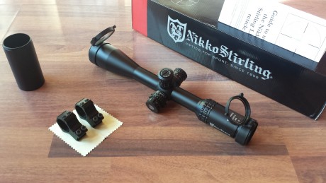 Se vende este visor Nikko Stirling modelo TARGETMASTER 4-16X44 con retícula "LRX". (La retícula 00