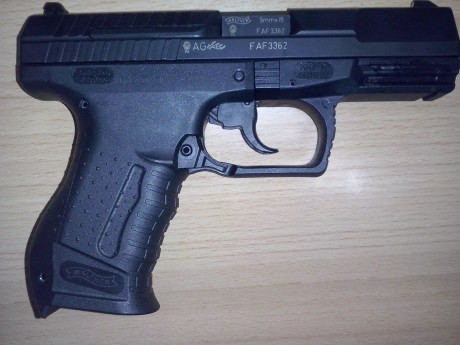 Vendo Walther P99 por no usar,esta practicamente nueva solo habra utilizado un maximo de 9 o 10 cajas 02