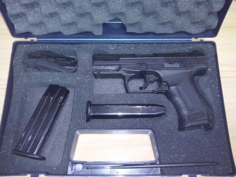 Vendo Walther P99 por no usar,esta practicamente nueva solo habra utilizado un maximo de 9 o 10 cajas 00