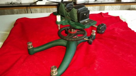 vuelvo a poner a la venta este equipo de fclass compuesto por:
remington 700mil spec 308w.
visor bushnell 00