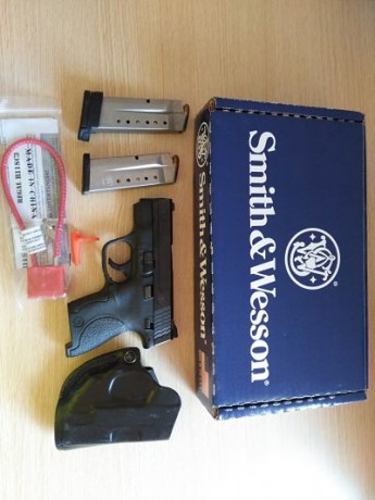 Se vende pistola Smith Wesson MP9 Shield 9 mm Para. en perfecto estado, funcional y estético, apenas ha 02