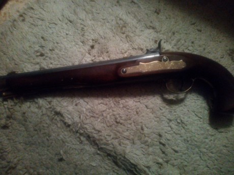 Saludos compañeros:
Pongo a la venta mi Pedersoly Kentuky del calibre 44. Es un arma excepcional,con una 00