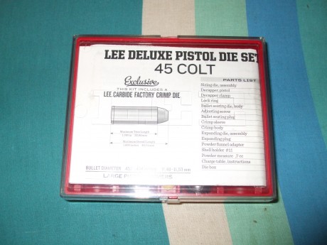 Buenos días, pongo a la venta un revolver Pietta en calibre .45 LC con cañòn de 7-1/2 en acabado nickelado 32