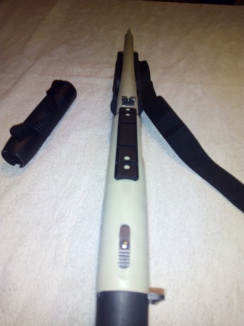 Buenas tardes, pongo a  la venta esta preciosa escopeta Mossberg 500 ATP. La escopeta esta customizada 10