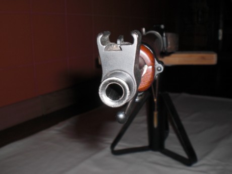 Hola a todos.
Vendo en estado excelente este K31. La correa va incluida así como 25 cartuchos que aún 02