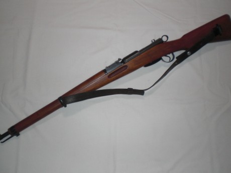 Hola a todos.
Vendo en estado excelente este K31. La correa va incluida así como 25 cartuchos que aún 12
