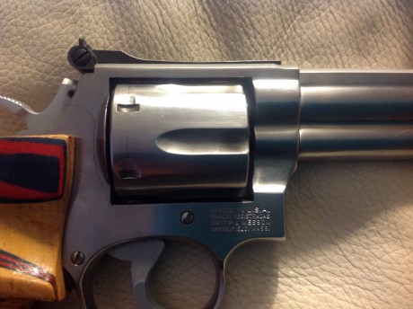 Hola a todos,pues eso que cambio mi revolver de 6" por uno de 4" el revolver es muy preciso 00