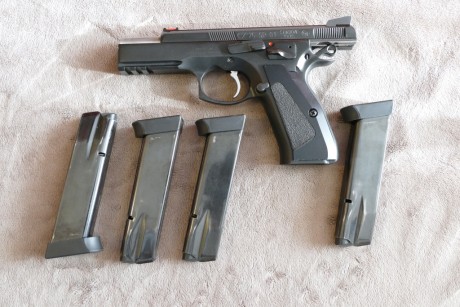 - RETIRADA DE LA VENTA.- CZ SP01 SHADOW Cal. 9 PB, en perfecto estado.
- Guiado en tipo "F"
Lleva 00