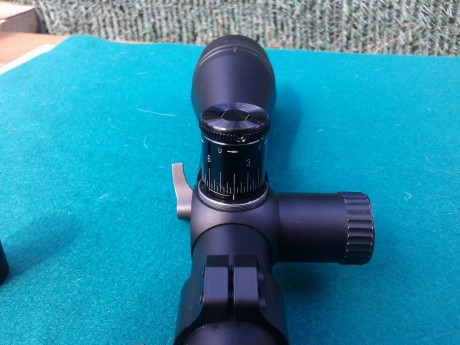   Buenas noches

Pongo a la venta un visor Leupold modelo M8 de 6x42 aumentos.

Tubo de pulgada
Torretas 01