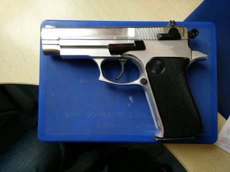 Hola,he abierto este hilo para que todos aquellos que tengais armas Españolas,podais lucirlas aqui con 111