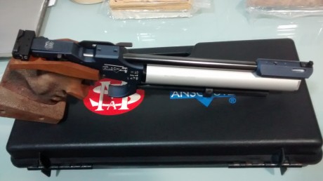 "VENDIDA" SE PUEDE CERRAR, GRACIAS Vendo pistola aire comprimido de precisión SAM Anschutz modelo 10