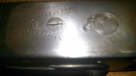 Hola compañeros:
   Me gustaría recabar imformación sobre la escopeta que heredé de mi abuelo y que conservo 21