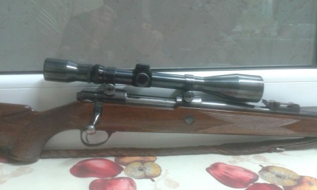   Buenos días a todos, un amigo vende por dejar de cazar un Sako Finnbear L61R calibre 270 W,  a pesar 00