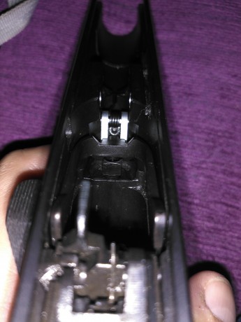 :mrgreen: Voy a presentar un tutorial de cómo desmontar completamente una tanfoglio, usaré para ello una 60