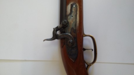 Vendo Kentuky  marca Jucar
calibre 45......nunca ha tirado con bala.solo fogueo en recreaciones. En perfecto 01