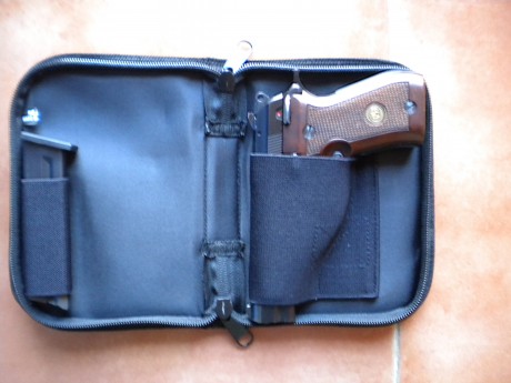 Saludos al Foro. Vendo una pistola Beretta Cheetah, calibre 22 LR. Perfecto estado y funcionamiento, dispara 00