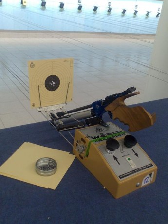 Pues eso, llevo un tiempo dando vueltas a la idea de cambiar de pistola de competición de 10 m. Por gustarme, 20