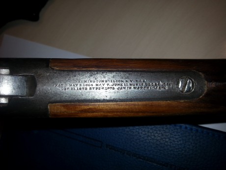 precio 250€ esta en Zaragoza también cambio por arma en libro   o inutilizada  abono diferencia 80