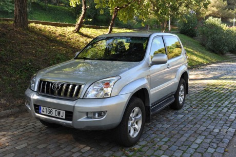 Pongo en venta por 18.000,- € este magnífico automóvil con motor a las cuatro ruedas, Toyota land Cruiser, 02