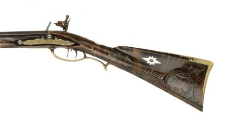 Hola, aunque me gustan todas las armas, unas mucho y otras mas siento debilidad por estos, los rifles 90