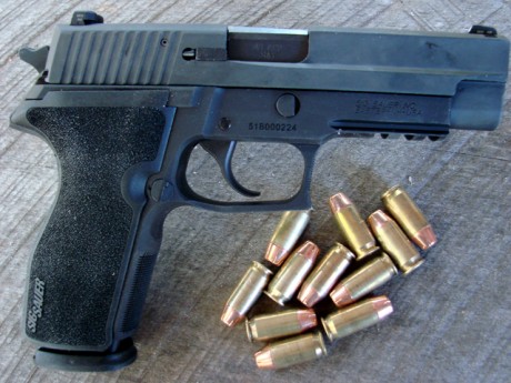 El pasado 7 de octubre el F.B.I. publicó la licitación y pliego de condiciones de su nueva arma corta 10