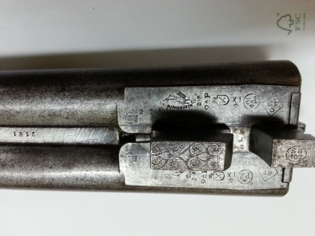 Vendo escopeta paralela de perrillos marca Victor Sarasqueta Cortaberría y Cía de perrillos en perfecto 01