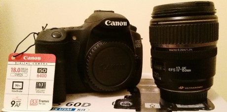 Buenas a todos;
Vendo cámara Canon Eos 60D. En estado impecable ya que ha sido usada muy poco y ha estado 01