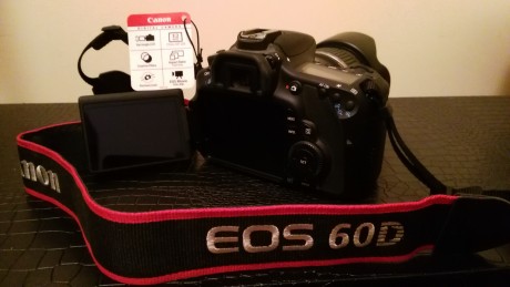 Buenas a todos;
Vendo cámara Canon Eos 60D. En estado impecable ya que ha sido usada muy poco y ha estado 11