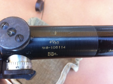 El Mosin-Nagant ..
es un rifle militar accionado por cerrojo, con cargador de cinco proyectiles, que 130
