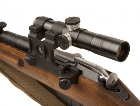 El Mosin-Nagant ..
es un rifle militar accionado por cerrojo, con cargador de cinco proyectiles, que 161