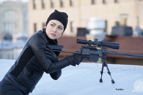 Hola a todos.......... :birra^:  :saluting-soldier:  :birra^: 


 AMERICAN ODYSSEY – SERIE EN ESPAÑOL. 00