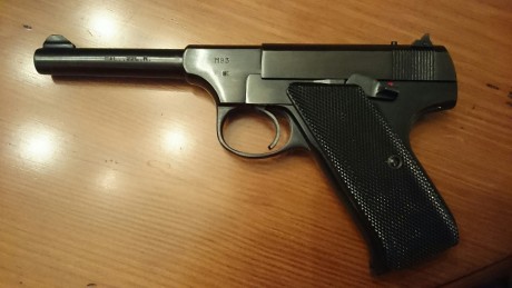Hola a todos.

Pongo a la venta una Norinco 93 (réplica de la Colt Woodsman) comprada este año y con apenas 01