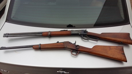 El arma es de un amigo que  se desprende de algunas de sus armas.
Está en perfecto estado, a pesar del 02