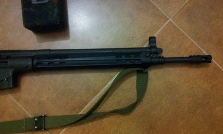 Se vende Cetme C de Mike Custom Guns con accesorios, incluye:
- Culata de G3 negra adaptada a Cetme
- 10